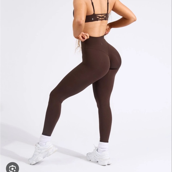 Buffbunny Candid Cross Waist Brown Leggings - Picture 2 of 6